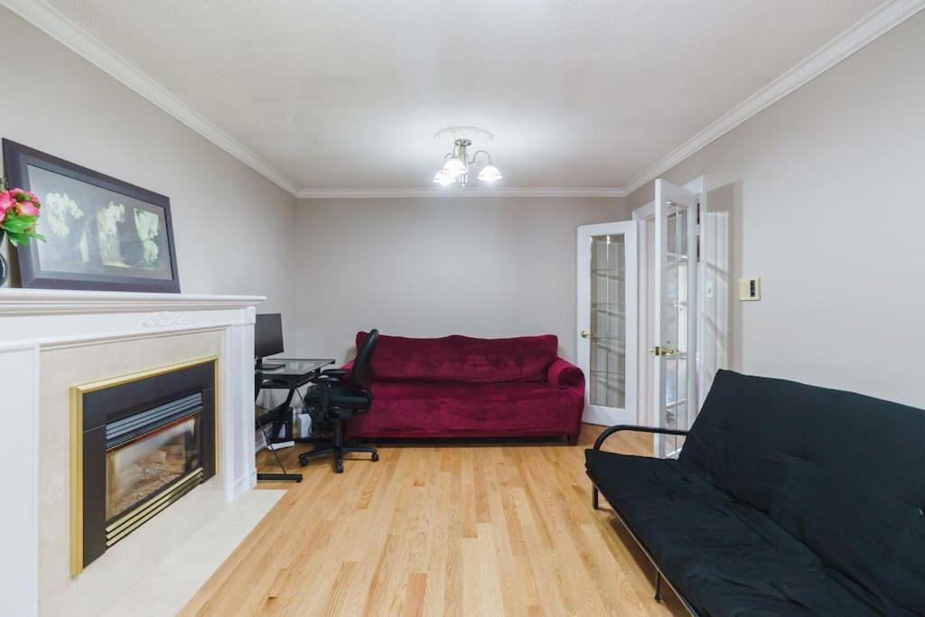 Beautiful Home 4 Bed, 3 Bath, Garage, Backyard! Mississauga Exteriér fotografie
